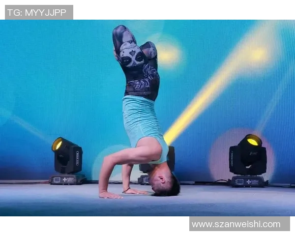 龙达罗西与霍尔姆巅峰对决谁将赢得女子综合格斗冠军荣耀